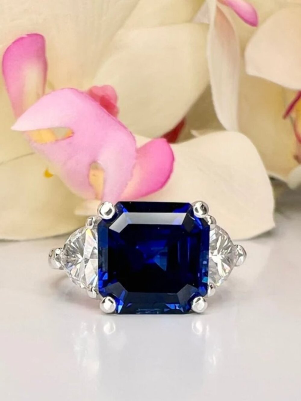 SAPPHIRE RING